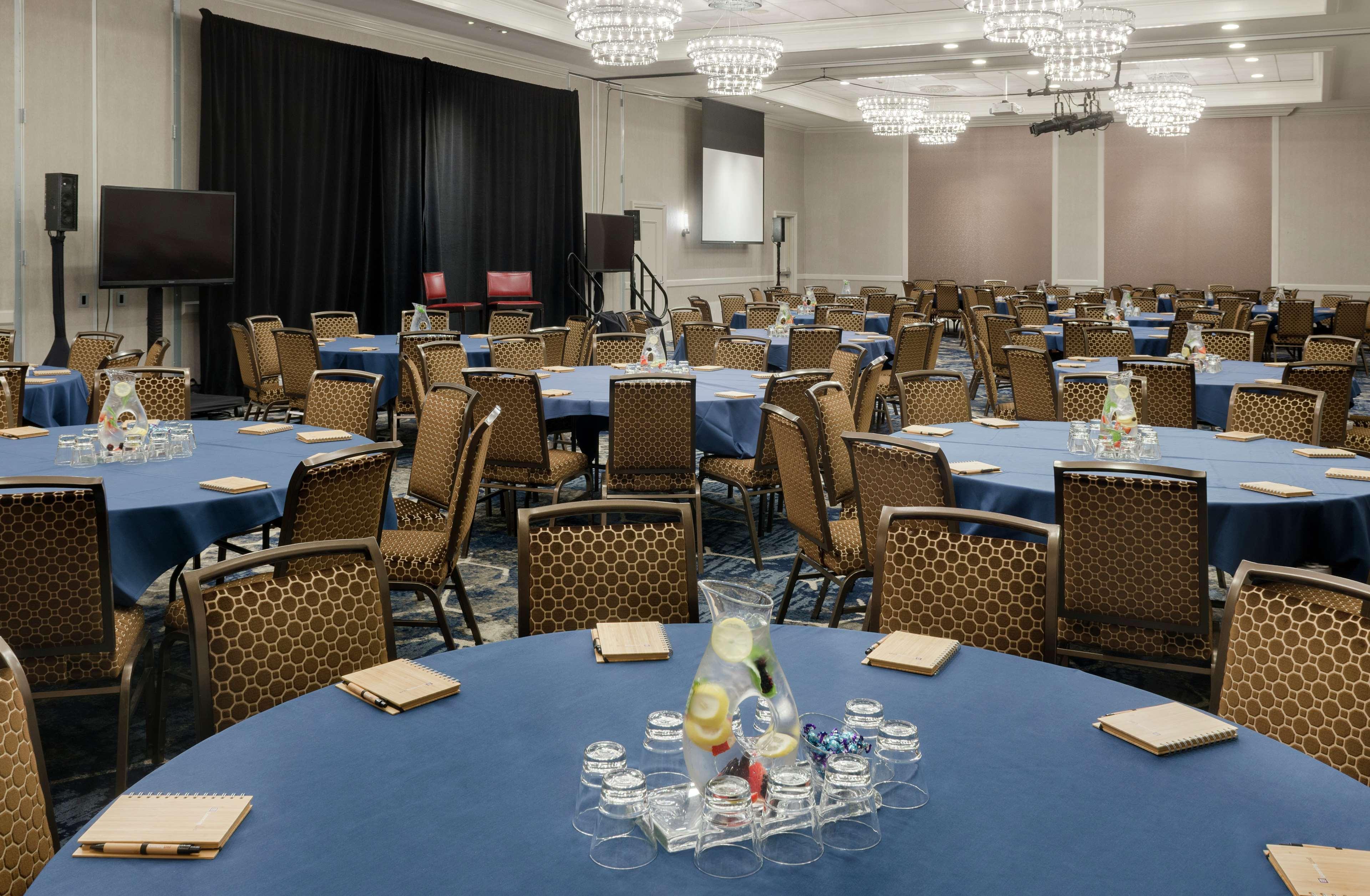 Juniper Hotel Cupertino, Curio Collection By Hilton Экстерьер фото
